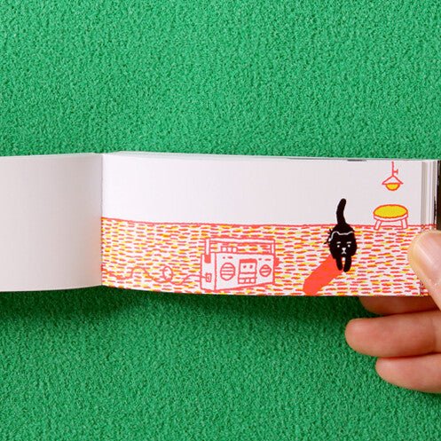 Cat Flipbook: In a Kitten’s Way of Greeting / Seigensha - Image 4