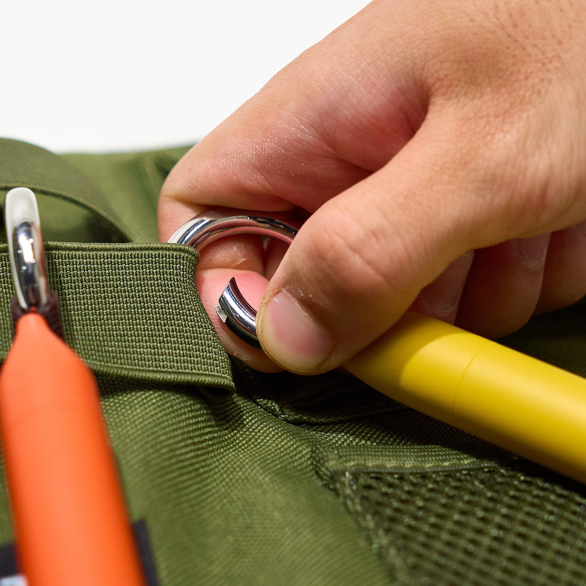 &knot Carabiner Ballpoint Pen Jetstream 0.5mm / uni Mitsubishi Pencil - Image 15