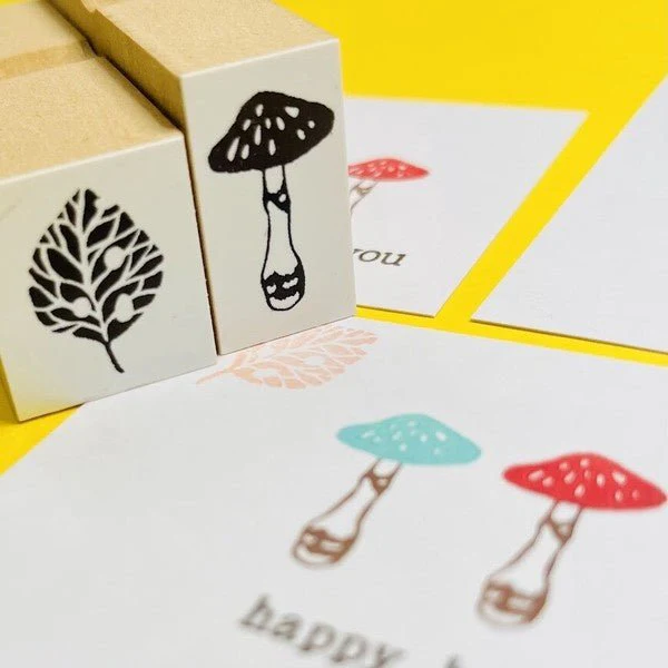 Mushroom and Fallen Leaves Wood Stamp Set / Morita Inbou - Image 4